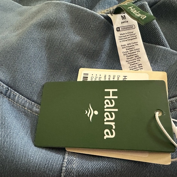 Halara Flex™ High Waisted Crossover Pocket Washed Denim Sunny Blue/M(petite) - Picture 5 of 5